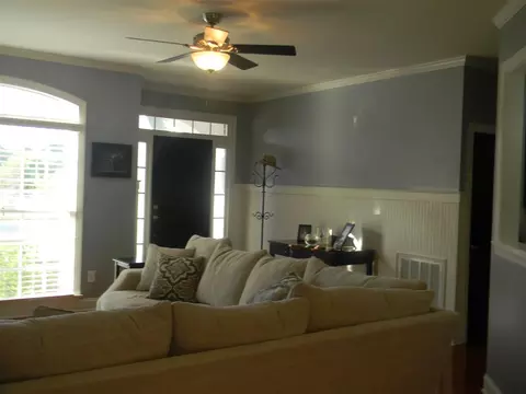 102 Colonade Ct, Benson, NC 27504 photo 18