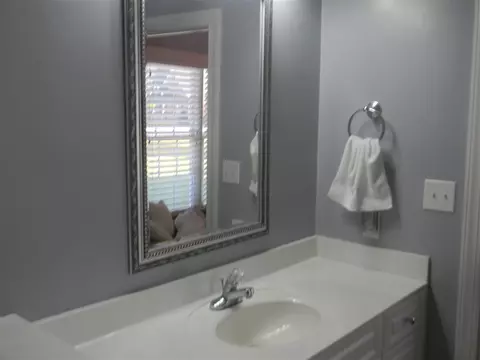 102 Colonade Ct, Benson, NC 27504 photo 20