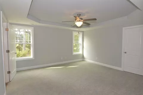 219 Highcroft Cir, Benson, NC 27504 photo 9