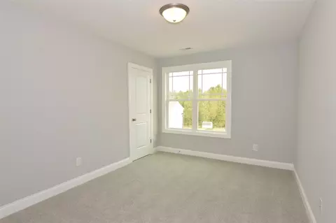 219 Highcroft Cir, Benson, NC 27504 photo 13