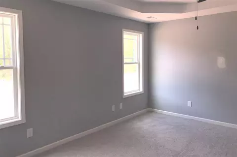 126 Highcroft Cir, Benson, NC 27504 photo 4