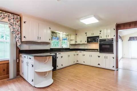 609 E Second St, Kenly, NC 27542 photo 10