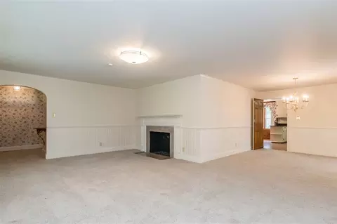609 E Second St, Kenly, NC 27542 photo 8