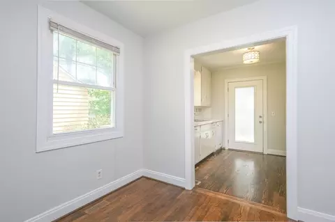 706 Ellerbee St, Durham, NC 27704 photo 5