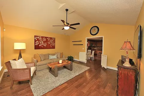 2512 Preston Ave, Durham, NC 27705 photo 3