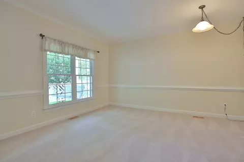 110 Wendover Ln, Durham, NC 27713 photo 6