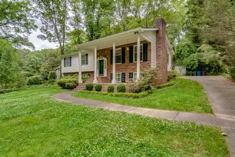 10 Winthrop Ct, Durham, NC 27707 photo 1