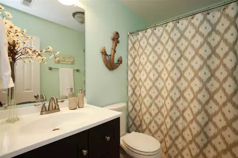239 Wetherburn Ln, Raleigh, NC 27615 photo 15