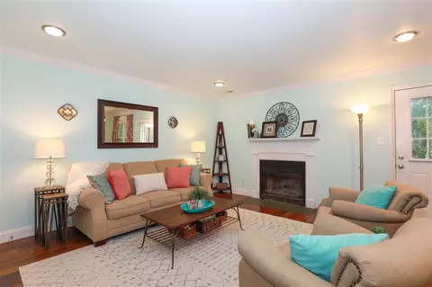 239 Wetherburn Ln, Raleigh, NC 27615 photo 4
