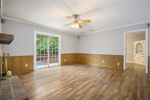 4114 Bartlett Dr, Durham, NC 27705 photo 4