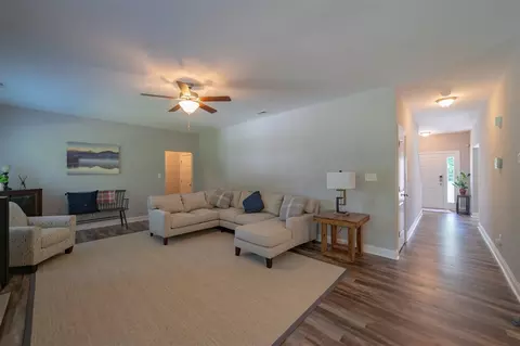 813 Adams Point Dr, Garner, NC 27529 photo 4
