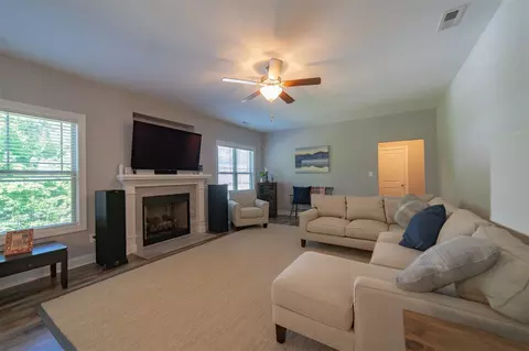 813 Adams Point Dr, Garner, NC 27529 photo 2