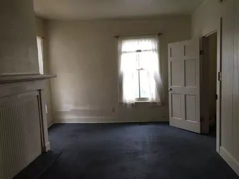 208 E Spring St, Oxford, NC 27565 photo 8