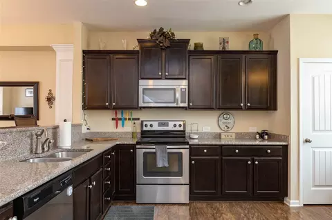 8 Prairie View Ct, Durham, NC 27703 photo 8