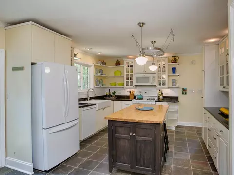 1402 Vickers Ave, Durham, NC 27707 photo 12