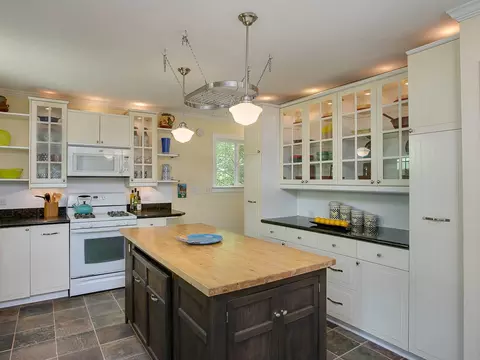 1402 Vickers Ave, Durham, NC 27707 photo 13