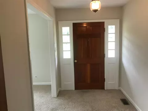 2600 Ardsley Dr, Durham, NC 27704 photo 2