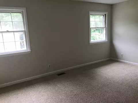 2600 Ardsley Dr, Durham, NC 27704 photo 13