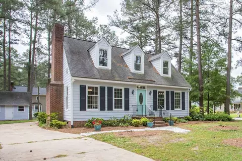 2 Alpine Ct, Smithfield, NC 27577 photo 2