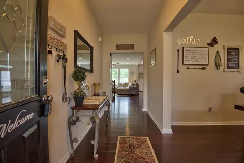 8 Moonbeam Dr, Durham, NC 27712 photo 4