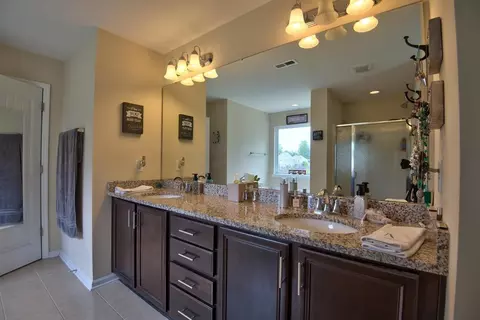 8 Moonbeam Dr, Durham, NC 27712 photo 16