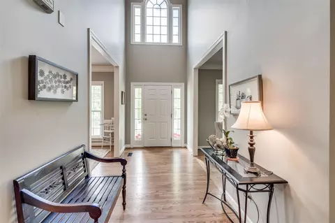 5116 Paces Ferry Dr, Durham, NC 27712 photo 4