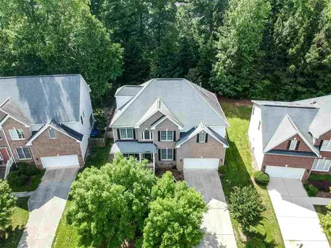 5116 Paces Ferry Dr, Durham, NC 27712 photo 3
