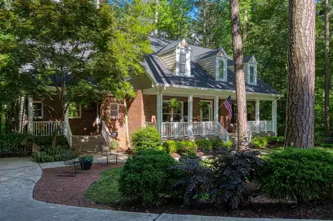 1006 E Sterlington Pl, Apex, NC 27502 photo 2