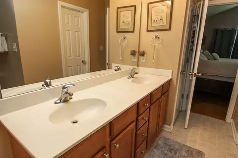 27 Ascott Cir, Smithfield, NC 27577 photo 11