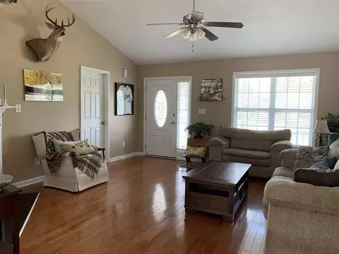 27 Ascott Cir, Smithfield, NC 27577 photo 4