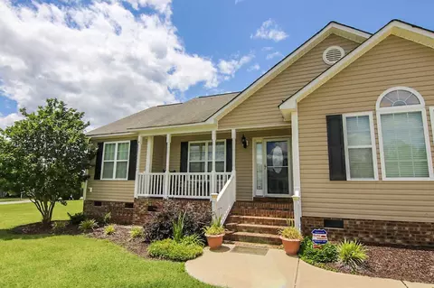 27 Ascott Cir, Smithfield, NC 27577 photo 2
