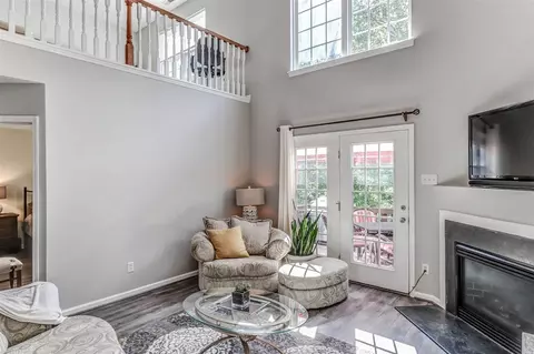 407 Gladstone Dr, Durham, NC 27703 photo 8