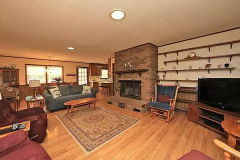6302 Whitt Rd, Durham, NC 27712 photo 3