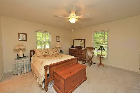 6302 Whitt Rd, Durham, NC 27712 photo 8