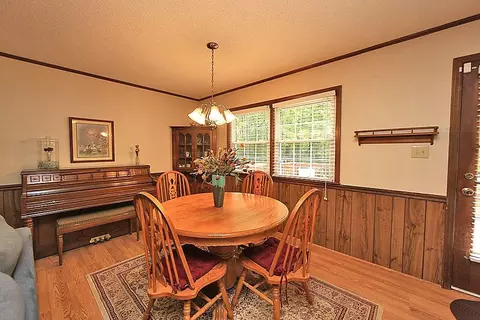 6302 Whitt Rd, Durham, NC 27712 photo 5
