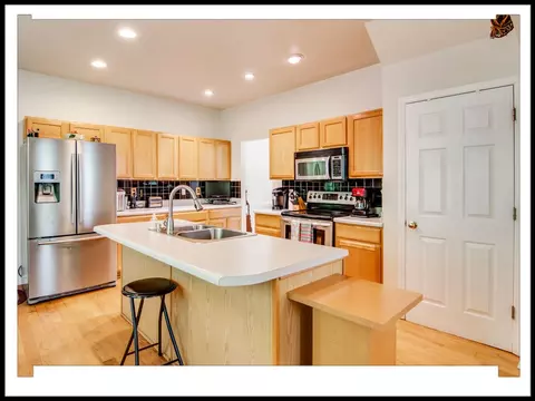 101 Queen Ferry Ct, Durham, NC 27712 photo 9
