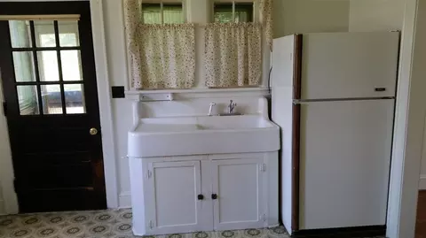2809 E Geer St, Durham, NC 27704 photo 6