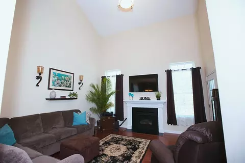 21 Daly Ct, Durham, NC 27705 photo 8