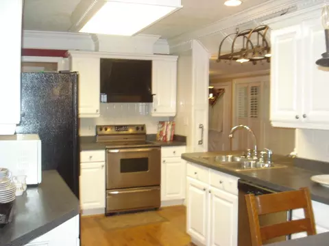 607 N Park Ave, Dunn, NC 28334 photo 7