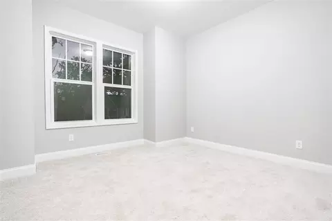 400 West St, Apex, NC 27502 photo 9