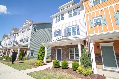 913 Shoofly Path, Apex, NC 27502 photo 1
