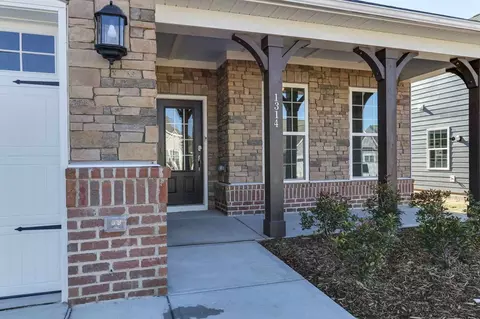 1314 Tamarisk Ln, Durham, NC 27703 photo 3