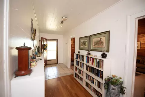 501 S Main St, Broadway, NC 27505 photo 6