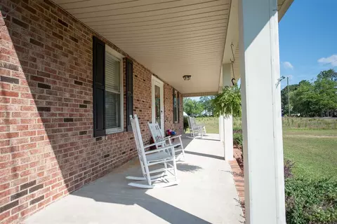 501 S Main St, Broadway, NC 27505 photo 3