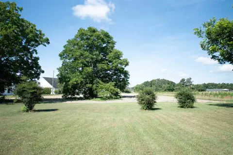 501 S Main St, Broadway, NC 27505 photo 20