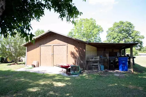 501 S Main St, Broadway, NC 27505 photo 18