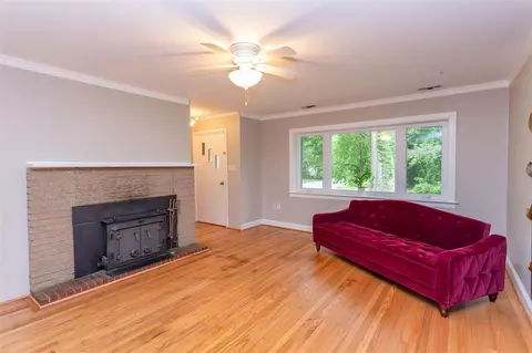 2302 Indian Trl, Durham, NC 27705 photo 8