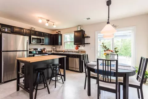 190 Fieldspar Ln, Clayton, NC 27520 photo 6