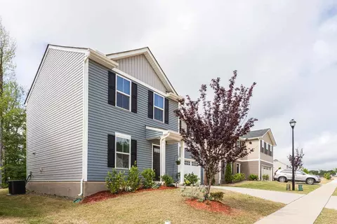 190 Fieldspar Ln, Clayton, NC 27520 photo 2