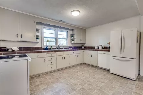 2302 Albany St, Durham, NC 27705 photo 6